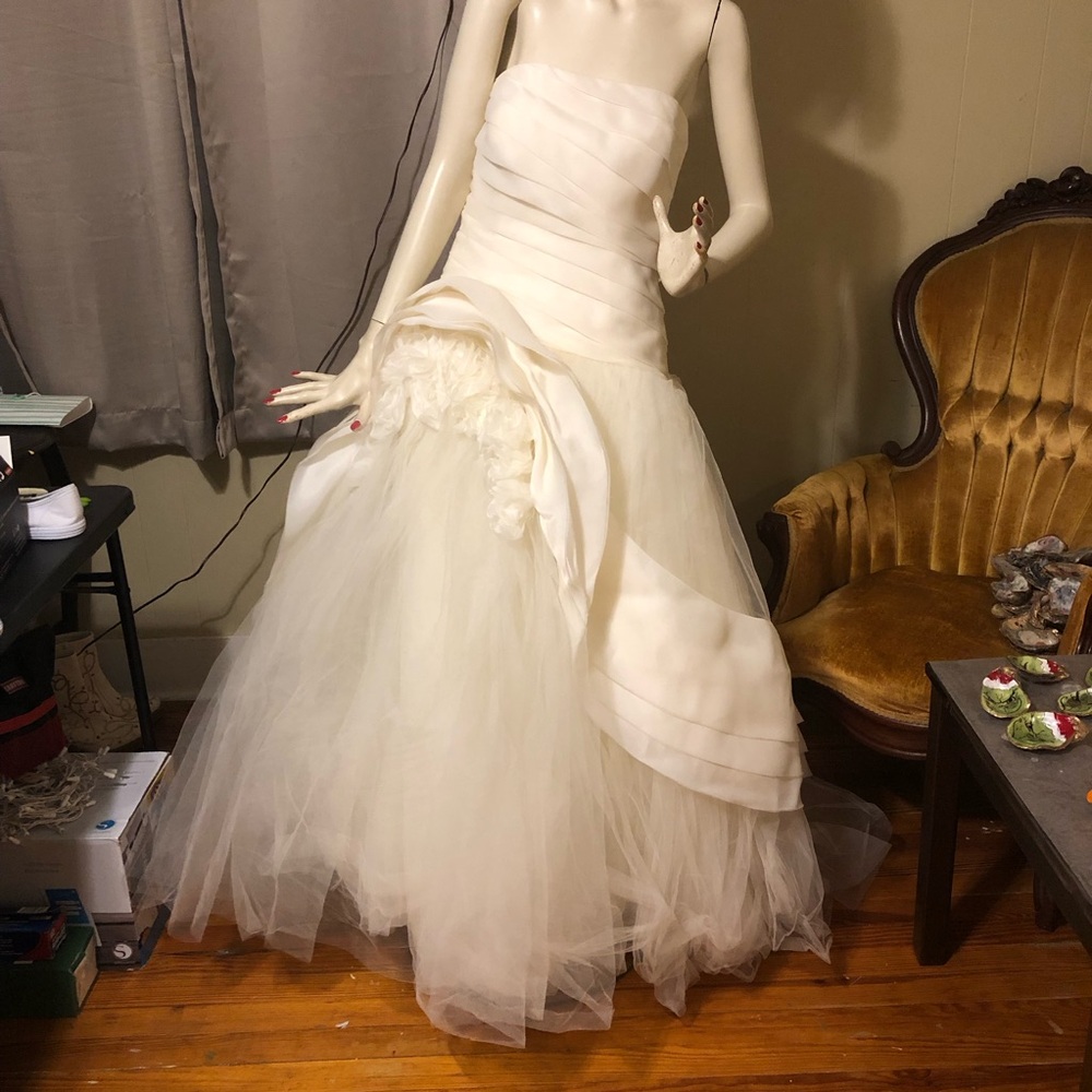 White by Vera Wang Wedding Dress